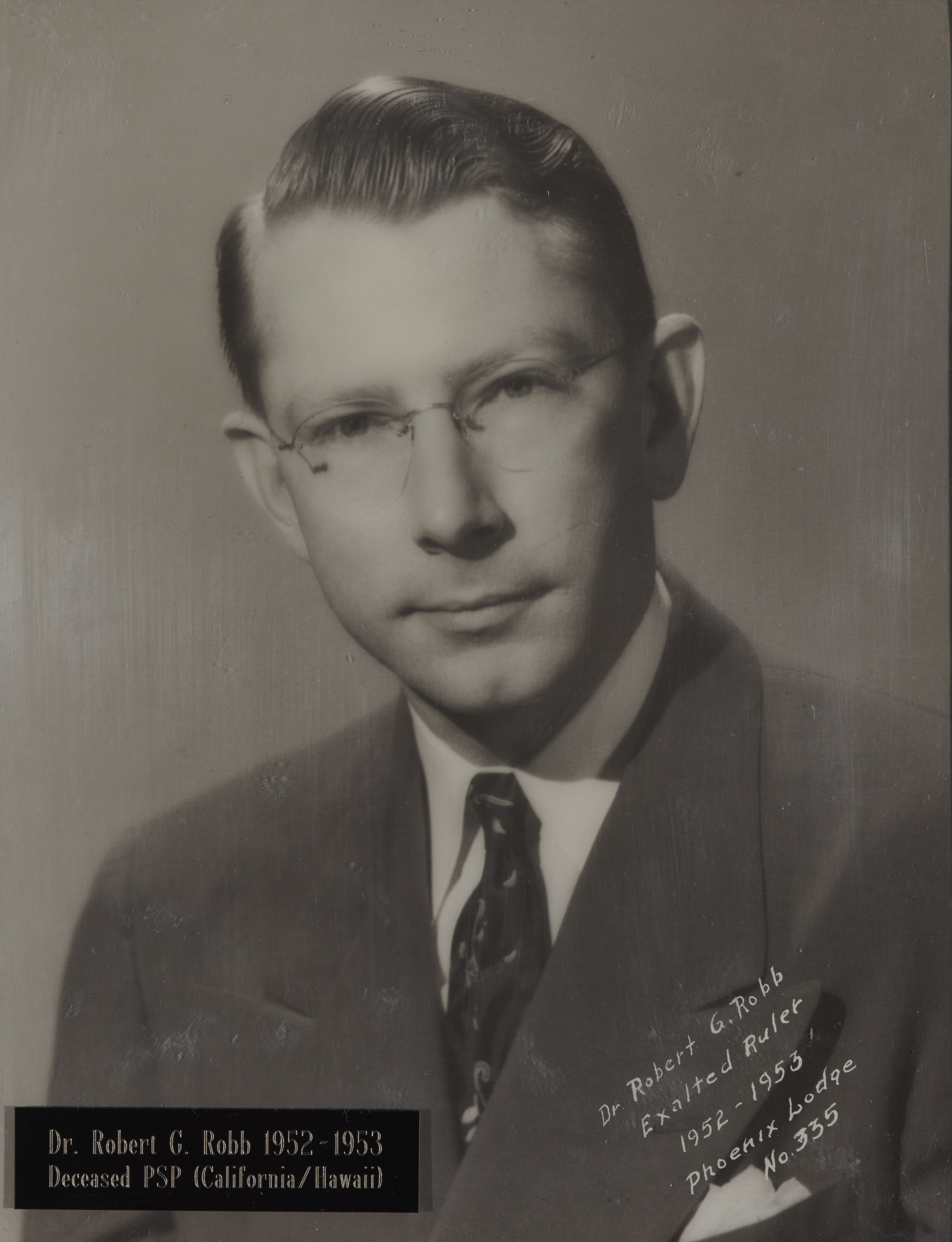 Dr. Robert G. Robb